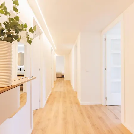 Appartamento Bravissimo Palau Firal, Near Parc La Devesa *