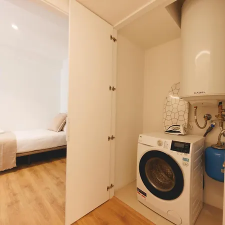 Bravissimo Palau Firal, Near Parc La Devesa Appartamento *