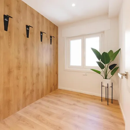 Bravissimo Palau Firal, Near Parc La Devesa * Girona