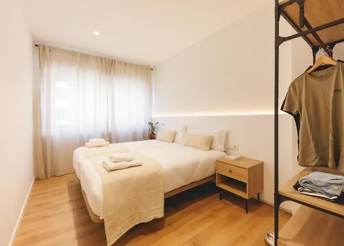 Apartman Bravissimo Palau Firal, Near Parc La Devesa