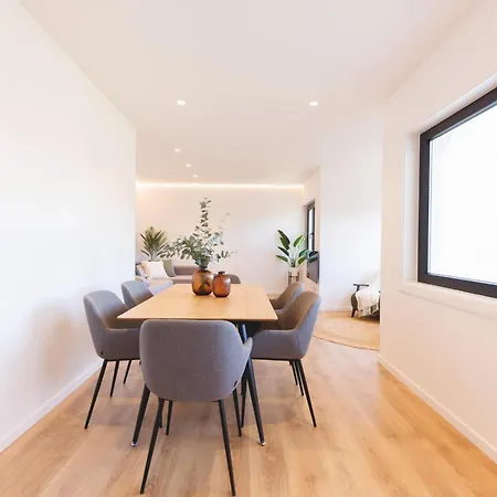 Apartment Bravissimo Palau Firal, Near Parc La Devesa Girona