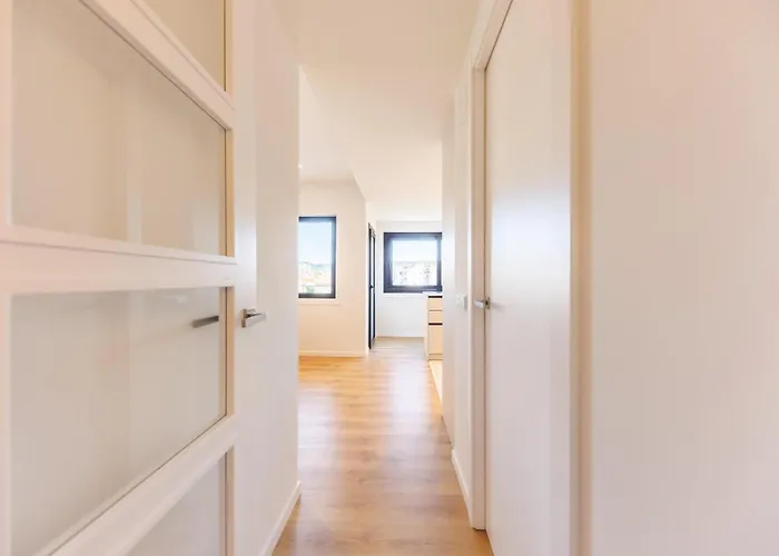 Apartment Bravissimo Palau Firal, Near Parc La Devesa