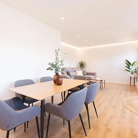 Bravissimo Palau Firal, Near Parc La Devesa 지로나