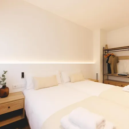 Bravissimo Palau Firal, Near Parc La Devesa