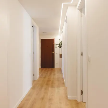 아파트 Bravissimo Palau Firal, Near Parc La Devesa *