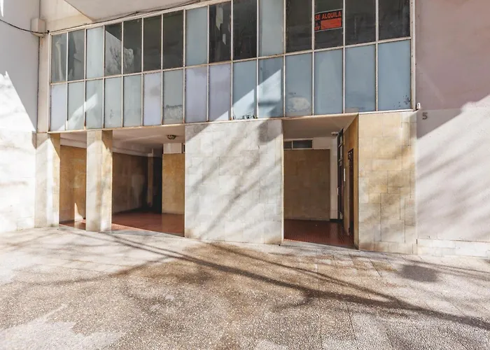 Bravissimo Palau Firal, Near Parc La Devesa * Жирона